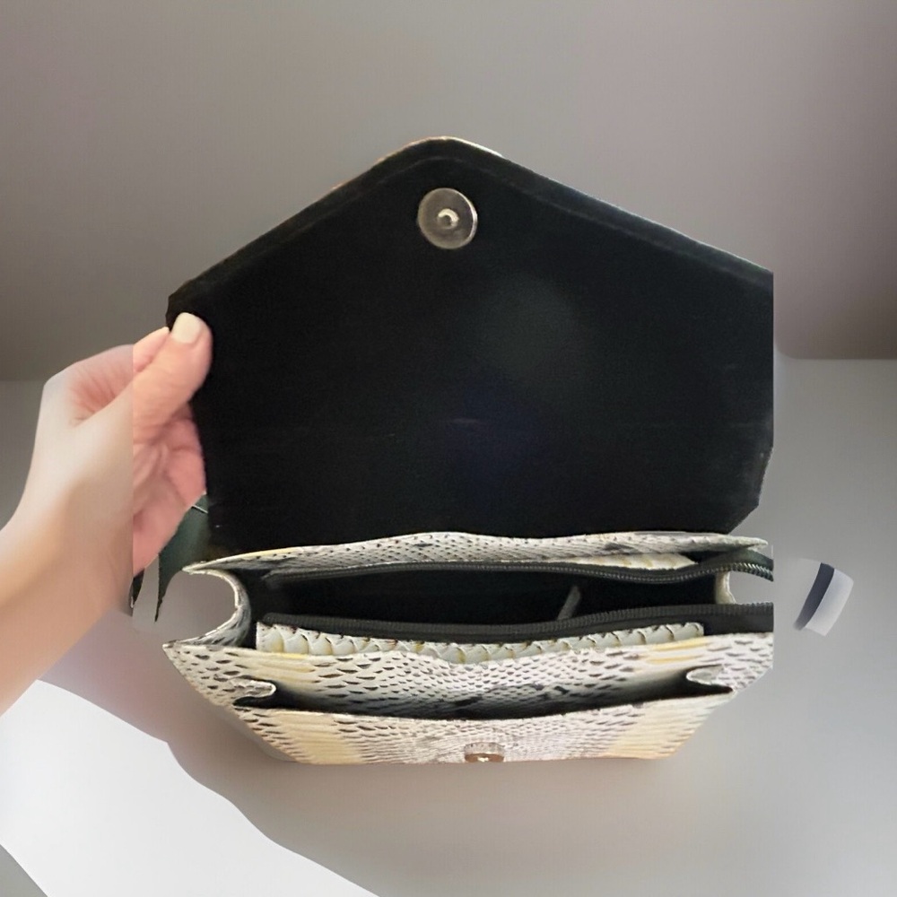 Women leather hangbag snake embossed design unique style NEW - Picture 11 of 12